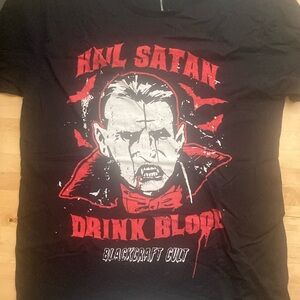 Black craft hail Satan tee